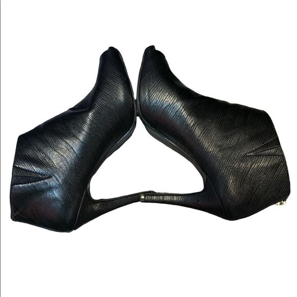 Ann Marino Vegan Peep Toe Ankle Boots - Picture 5 of 12